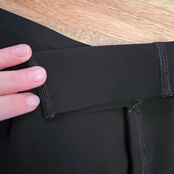 Spanx seamless black leggings - Picture 2 of 3